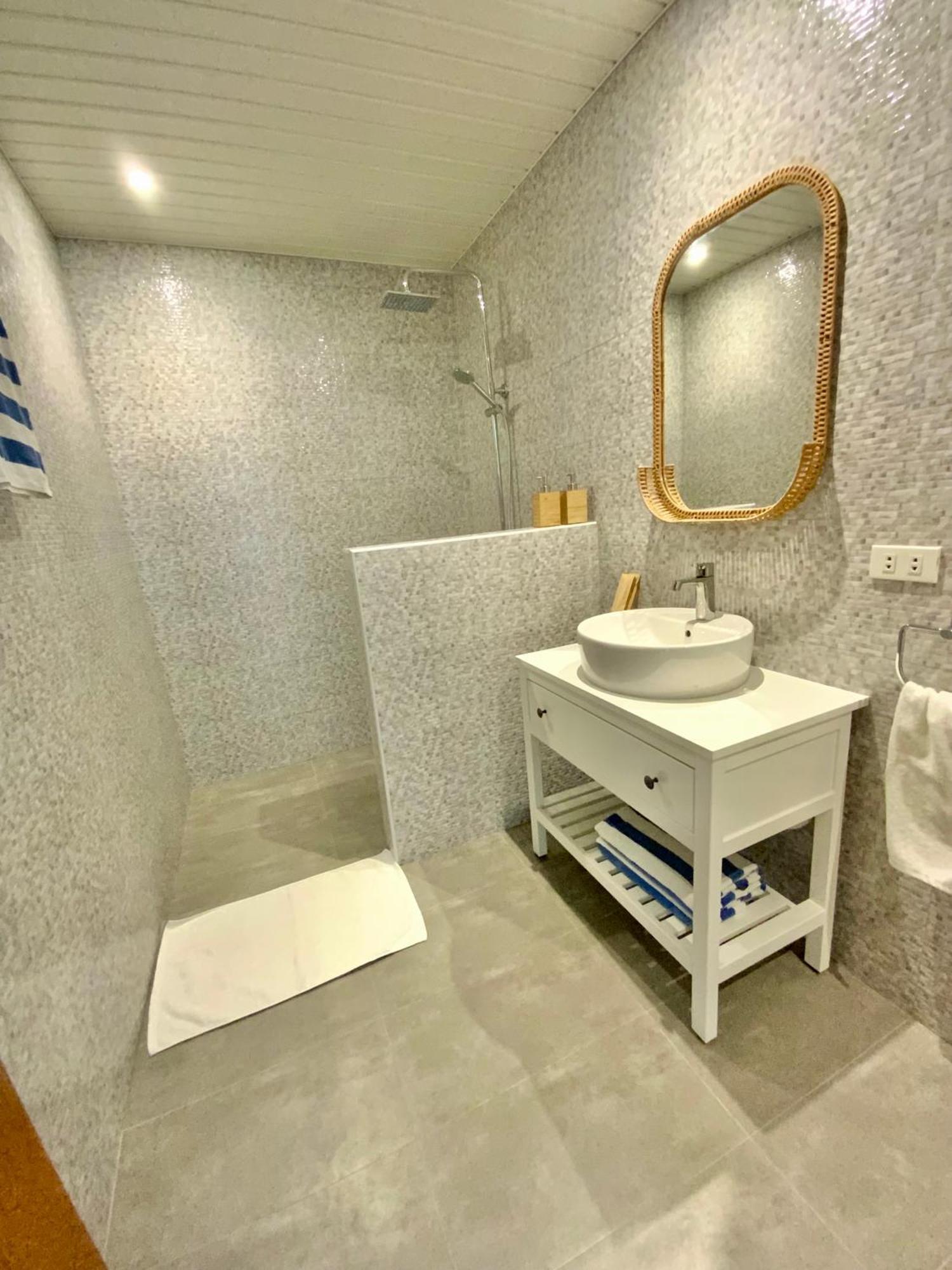 Buruanga Tuburan Cove Beach Resort מראה חיצוני תמונה